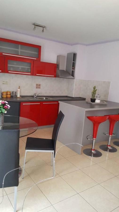 Apartman Luly Appartement Kaštela Buitenkant foto